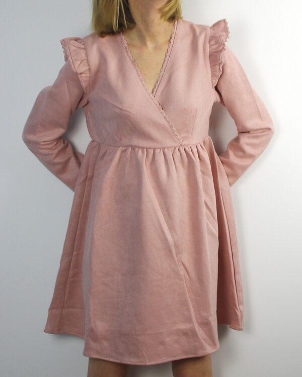 Robe courte rose manche longue