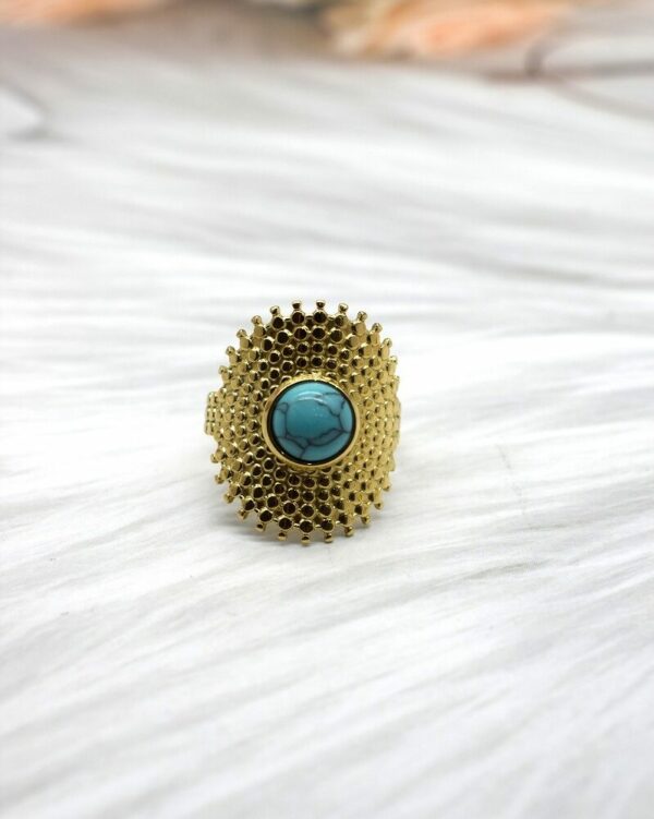 Bague avec pierre turquoise