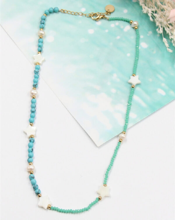 Collier perles bleu et étoiles