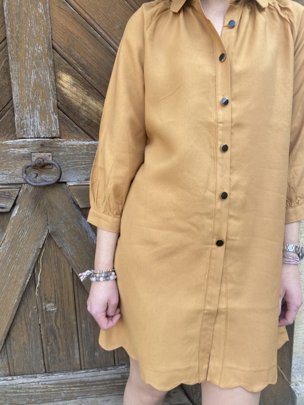 ROBE COURTE CAMEL