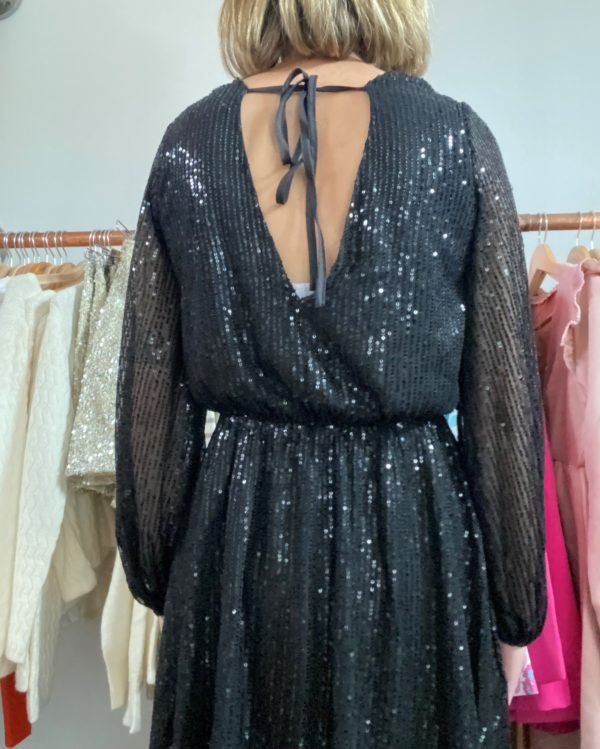 ROBE SEQUIN