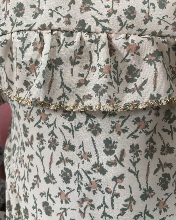 BLOUSE MOTIFS FLEURS